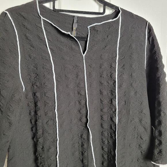 IC by Connie K Top Black Medium Textured Tunic Asymmetrical Boho Lagenlook - Picture 2 of 11